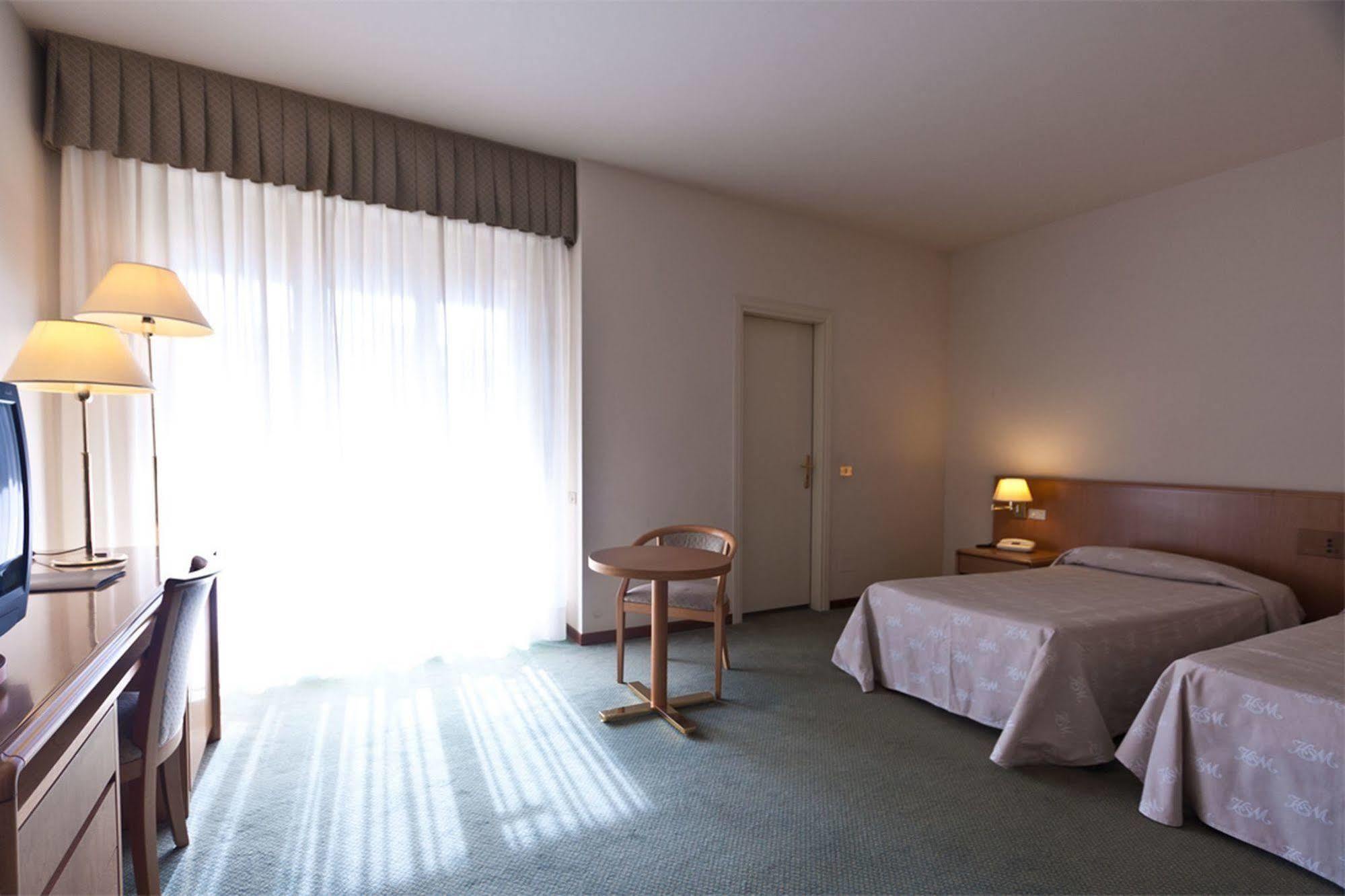 Hotel San Michele Caltanissetta Ngoại thất bức ảnh
